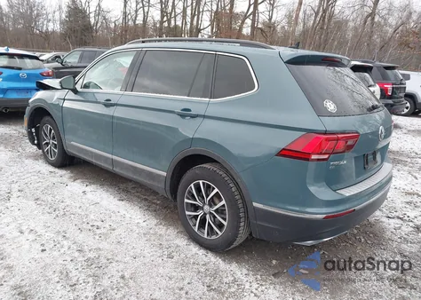 2020 Volkswagen Tiguan 2.0T Se/2.0T Se R-Line Black/2.0T Sel из США, поврежденный, VIN 3VV2B7AX8LM052874